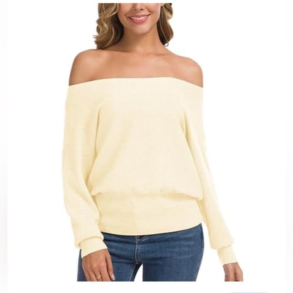 Project Social T Off the Shoulder Cozy Top Size S very soft and comfy